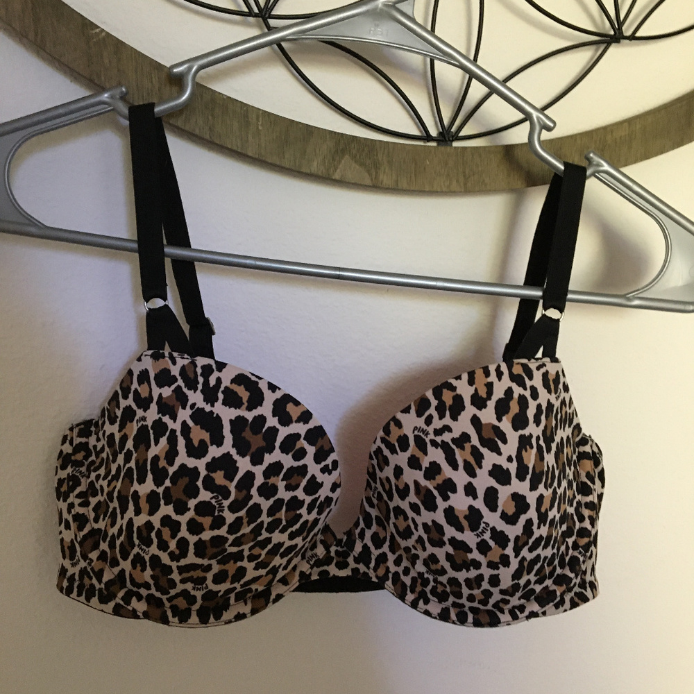 PINK Victoria's Secret Total Sweetheart Demi Bra